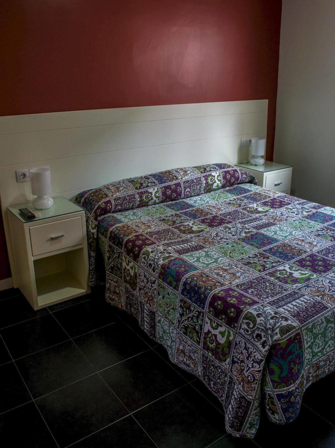 Hostal San Vicente II Siviglia Esterno foto