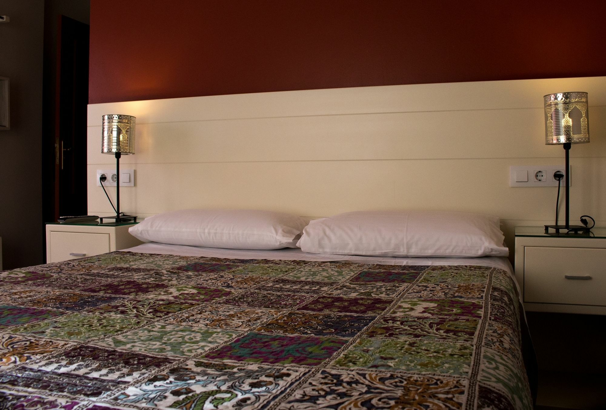 Hostal San Vicente II Siviglia Esterno foto